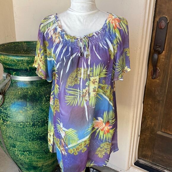 Tropical print lite weight pullover top with elastic neck size L - Picture 1 of 10